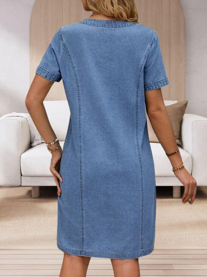 Barbara | Robe en Jean d'Été pour Femme avec Décolleté en V et Poches