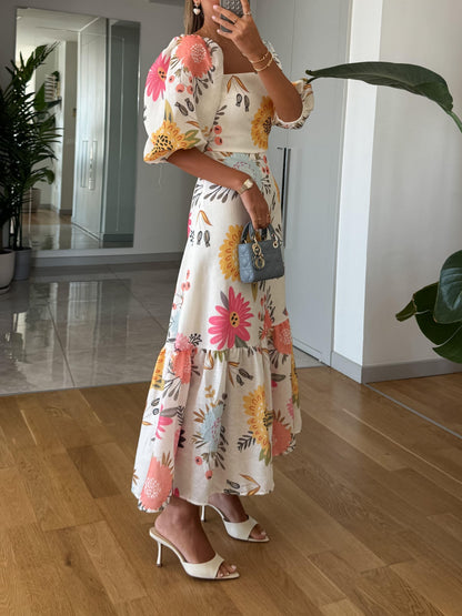 Camille | Robe Fleurie avec Décolleté Carré et Manches Bouffantes